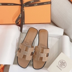 Hermes Slippers